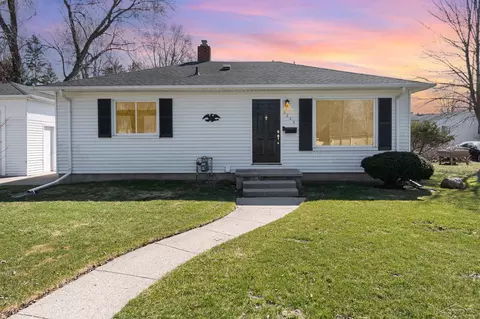 3343 Adams, Saginaw, MI 48602