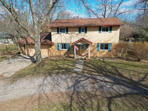 1700 Peet, New Lothrop, MI 48460