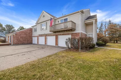 37327 Stonegate #4, Clinton Township, MI 48036