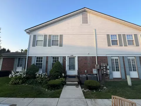 26074 N N Lk, Harrison Township, MI 48045