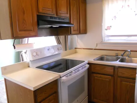 27559 Concord, Warren, MI 48093 photo 12