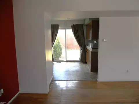 27559 Concord, Warren, MI 48093 photo 8
