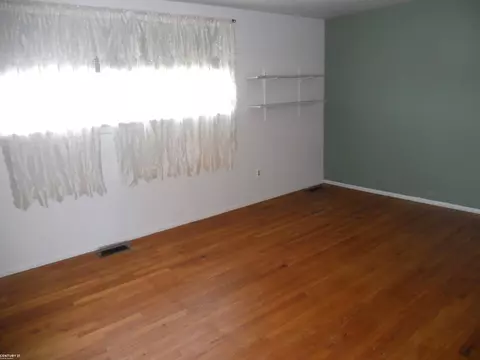 27559 Concord, Warren, MI 48093 photo 21