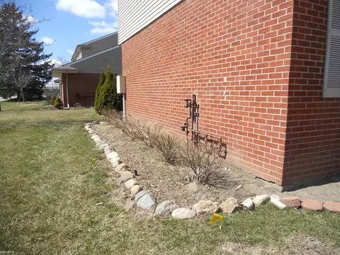27559 Concord, Warren, MI 48093 photo 38