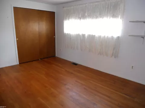 27559 Concord, Warren, MI 48093 photo 22