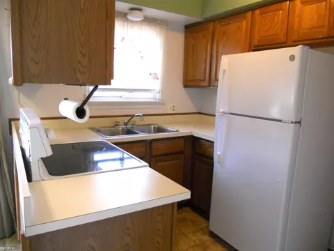 27559 Concord, Warren, MI 48093 photo 18