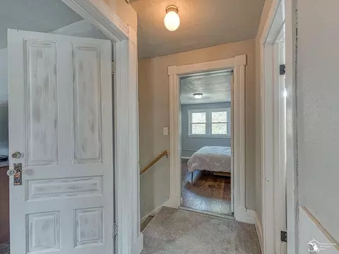 Entry Way - 12865 Matthews, Carleton, MI 48117 photo 1 of 1