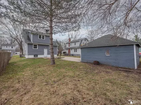 Exterior - 12865 Matthews, Carleton, MI 48117 photo 9 of 9