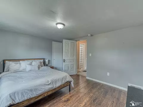 Bedroom - 12865 Matthews, Carleton, MI 48117 photo 5 of 5