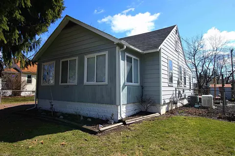 755 Mulhollen, Monroe, MI 48161