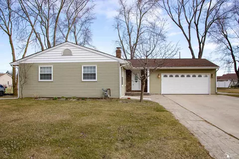 Exterior - 1121 Handy, Monroe, MI 48162 photo 3 of 16