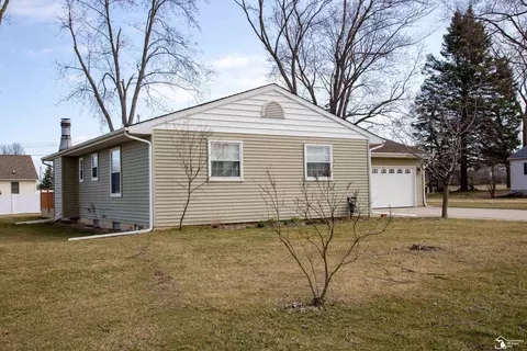 Exterior - 1121 Handy, Monroe, MI 48162 photo 4 of 16