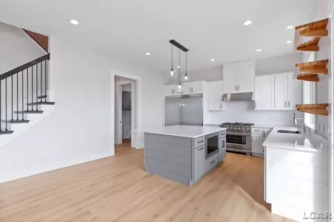 8076 Clarks Cv, Addison, MI 49220 photo 6
