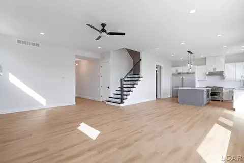 8076 Clarks Cv, Addison, MI 49220 photo 16