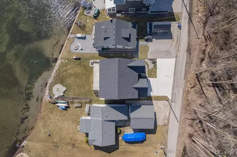 8076 Clarks Cv, Addison, MI 49220 photo 44