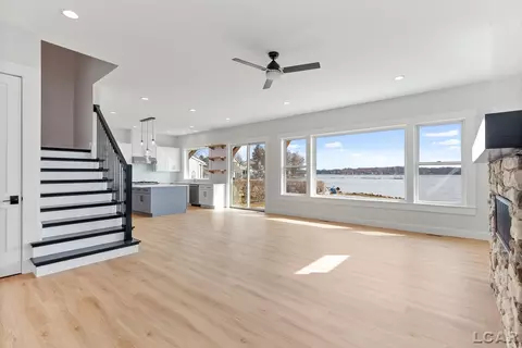 8076 Clarks Cv, Addison, MI 49220 photo 15