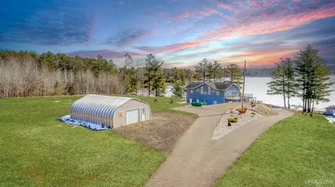 W4138 S Lake Mary, Vulcan, MI 49892