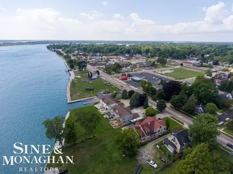 View/Area - 1426 St Clair Riv, Algonac, MI 48001 photo 7 of 8