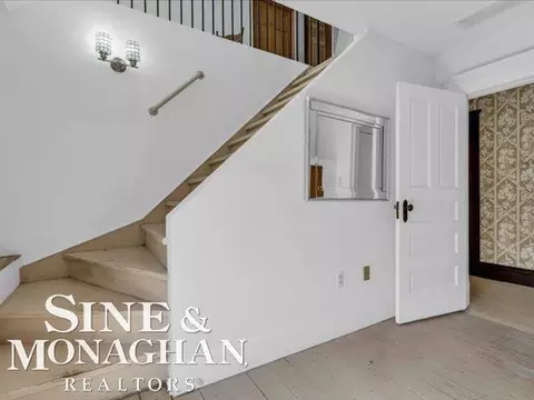 Entry Way - 1426 St Clair Riv, Algonac, MI 48001 photo 10 of 11