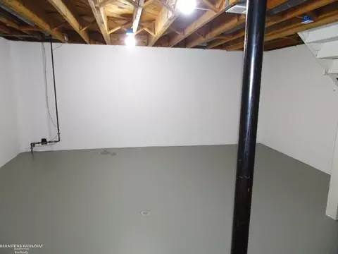 31807 Eiffel, Warren, MI 48088 photo 22