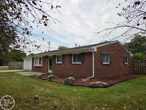 25172 22 Mile, Chesterfield, MI 48051