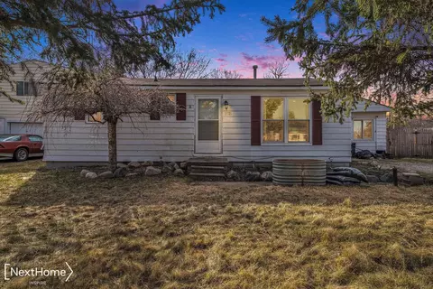 2076 Ala, Burton, MI 48519