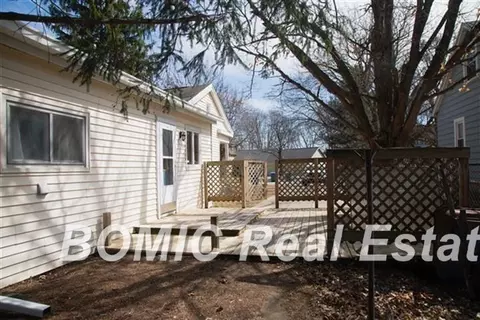 Exterior - 206 Prospect, Vassar, MI 48768 photo 2 of 5