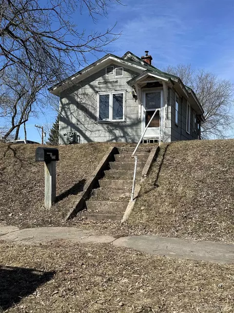 225 Amber, Iron River, MI 49935