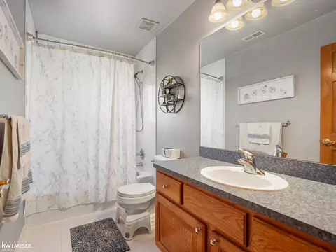 18191 Huron, Macomb, MI 48042 photo 33