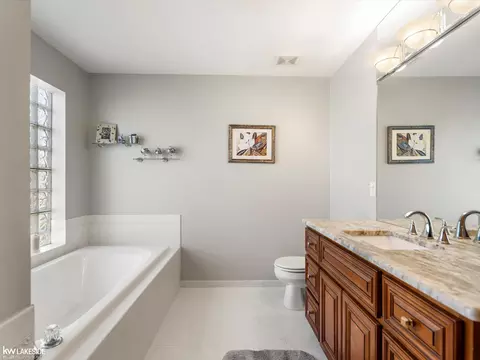 18191 Huron, Macomb, MI 48042 photo 26