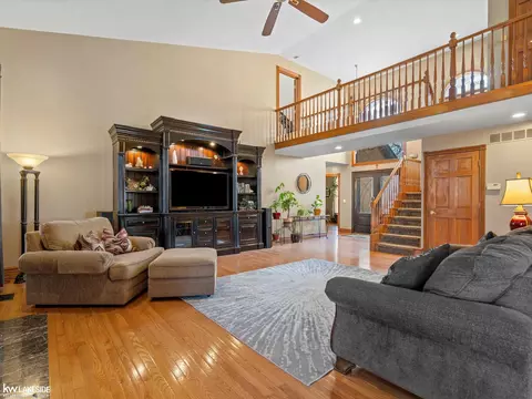 18191 Huron, Macomb, MI 48042 photo 10