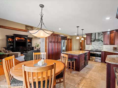 18191 Huron, Macomb, MI 48042 photo 16
