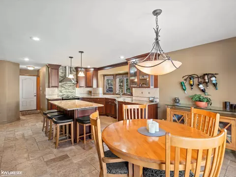 18191 Huron, Macomb, MI 48042 photo 15