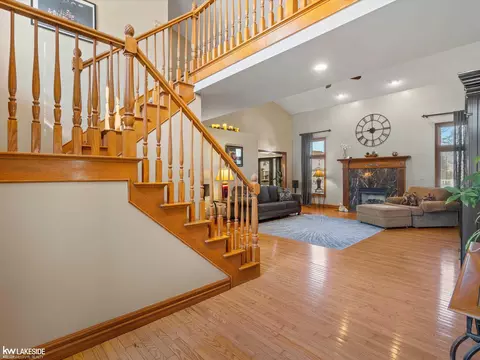 18191 Huron, Macomb, MI 48042 photo 3