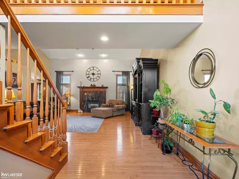 18191 Huron, Macomb, MI 48042 photo 5