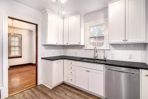 1005 Blanchard, Flint, MI 48503 photo 3