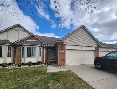 28185 Cottonwood #30, New Baltimore, MI 48047