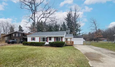 285 Parklane, Harrison, MI 48625