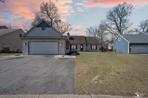 8709 Tanglewood, Temperance, MI 48182