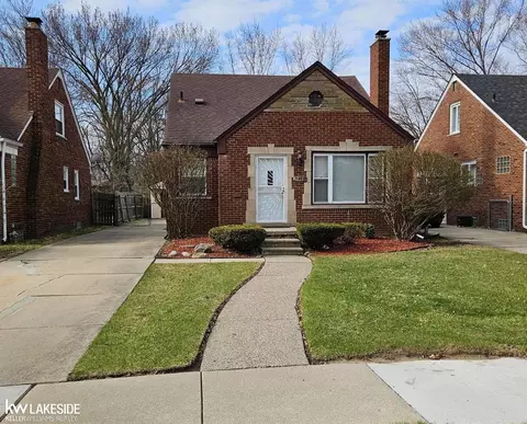 19786 Woodmont, Harper Woods, MI 48225