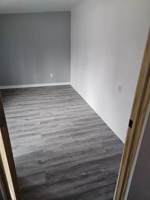 Bedroom - 4802 Maplewood, Harrison, MI 48625 photo 2 of 5