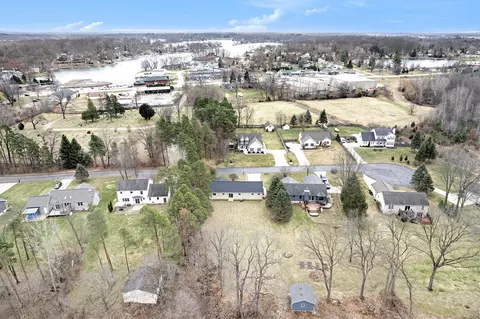 8352 Rustic, Linden, MI 48451 photo 24