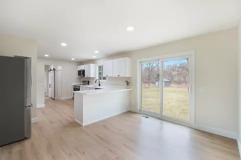8352 Rustic, Linden, MI 48451 photo 9
