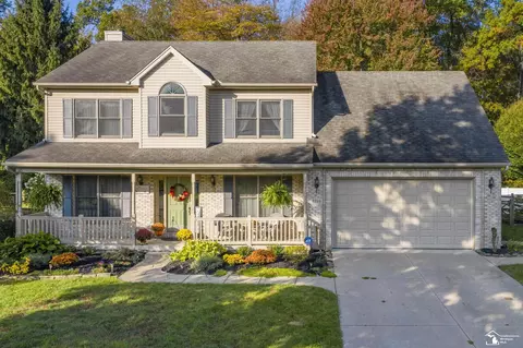 8299 Silver, Lambertville, MI 48144