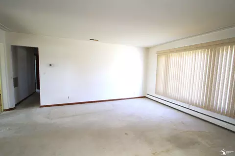 Living - 1845 N Custer, Monroe, MI 48162 photo 1 of 3