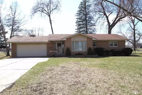 1845 N Custer, Monroe, MI 48162
