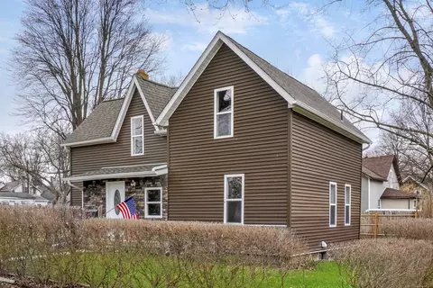 212 S Kennefic, Yale, MI 48097