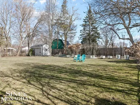 350 Colonial, Algonac, MI 48001 photo 28