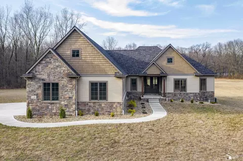 2730 W Erie, Temperance, MI 48182