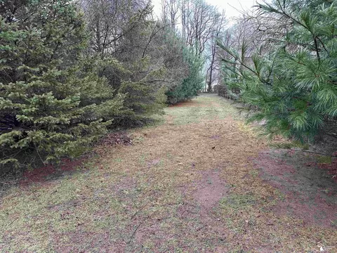 Exterior - 9405 Crabb, Temperance, MI 48182 photo 11 of 11